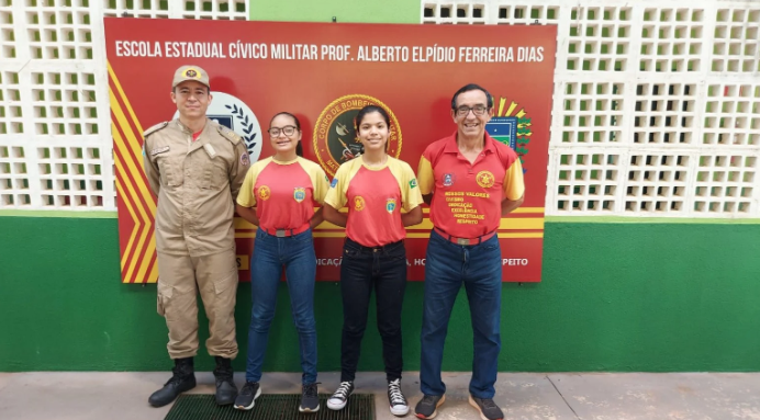 Estudantes da Escola Cívico-Militar Prof. Tito conquistam primeiro e segundo lugar em Concurso Nacional