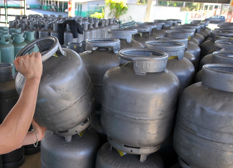 Gás de cozinha em MS pode custar até R$ 135 a partir de abril