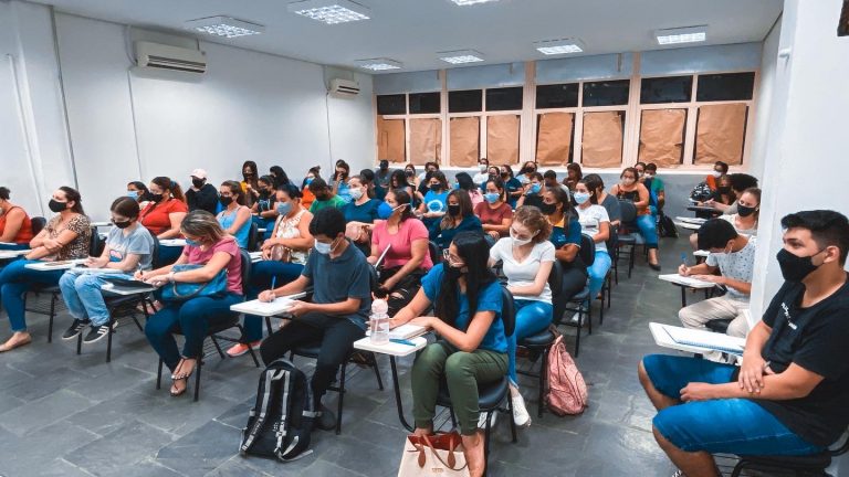 Abertas inscrições para curso gratuito de manicure e pedicure em Campo Grande