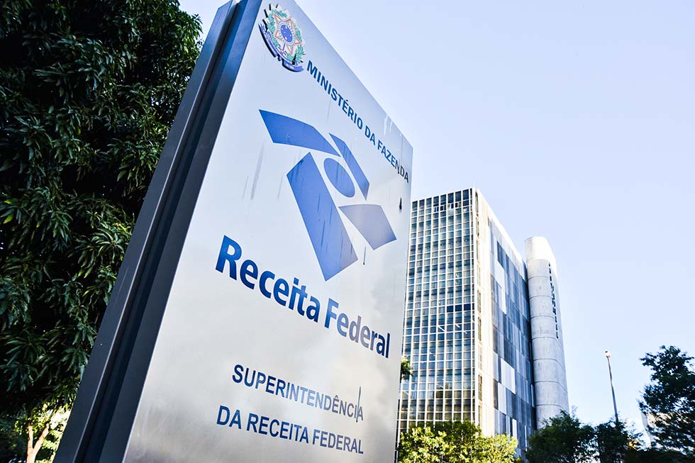 Receita Federal abre consulta ao lote de restituição residual; saiba como fazer