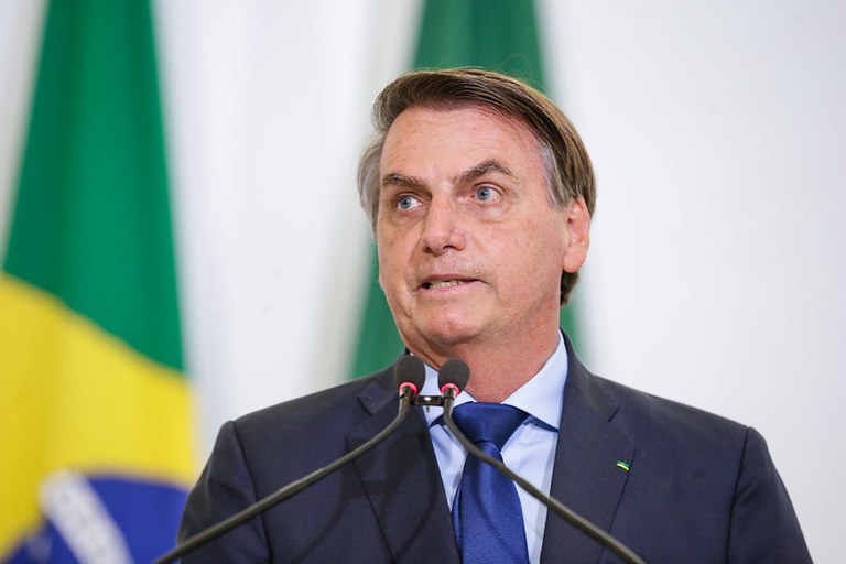 Bolsonaro se manifesta sobre vazamento de depoimento à PF