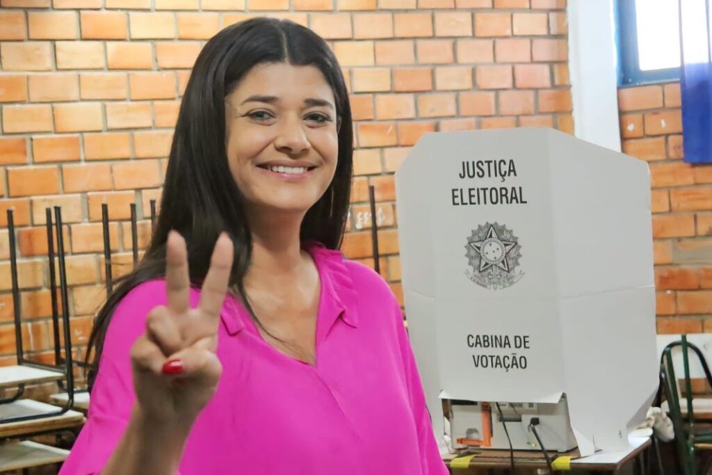 União Brasil pede à Justiça multa de R$ 20 mil a Rose Modesto por convenção suspensa