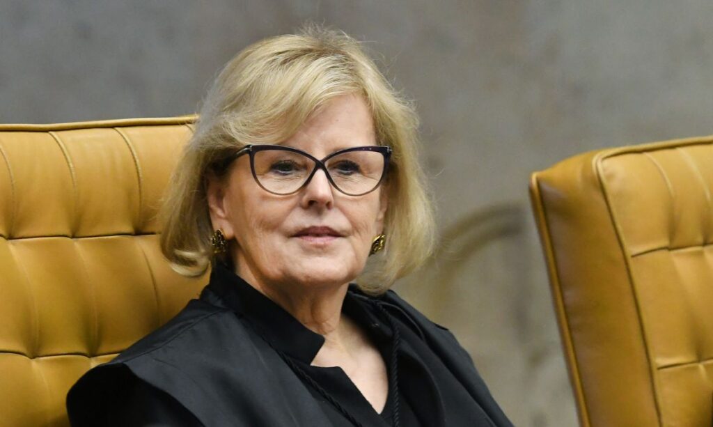 Rosa Weber vota pelo fim do indulto de Bolsonaro a Daniel Silveira