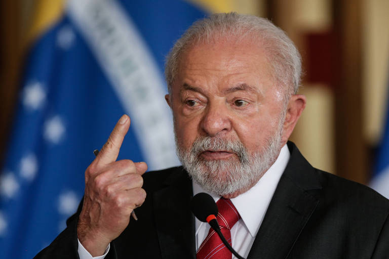 Governo Lula vai ter de explicar gastança com móveis de luxo sem licitação